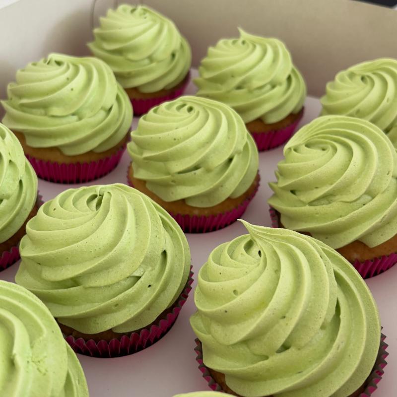 Cupcakes de merengue y grajeas