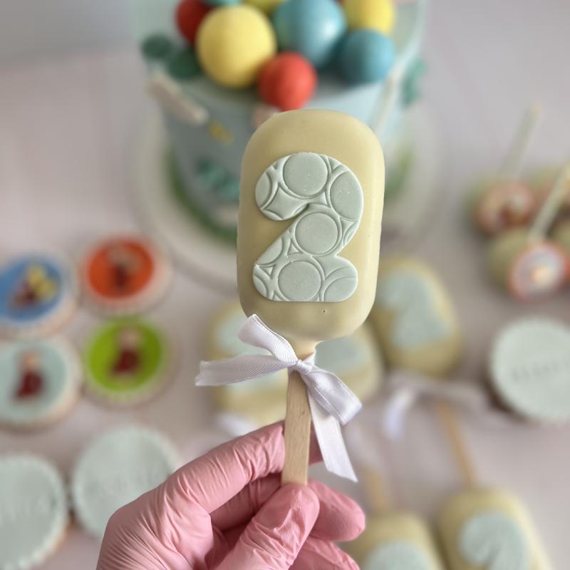 Paletas con detalles en azúcar