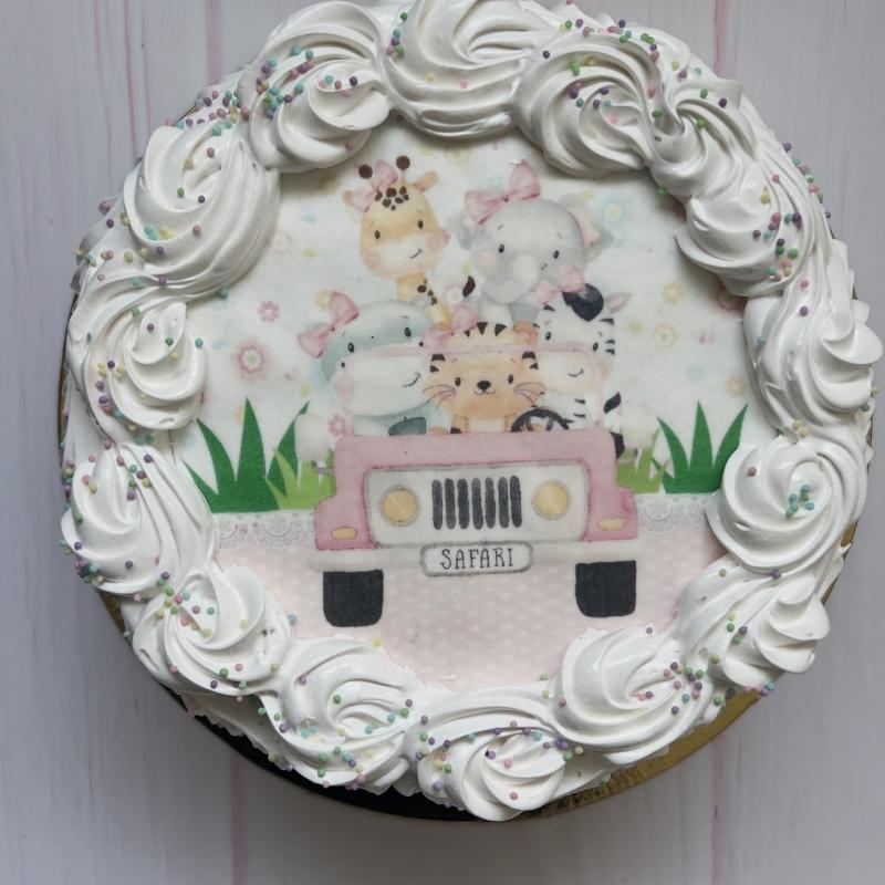 Torta cumpleañera con lamina comestible a elección